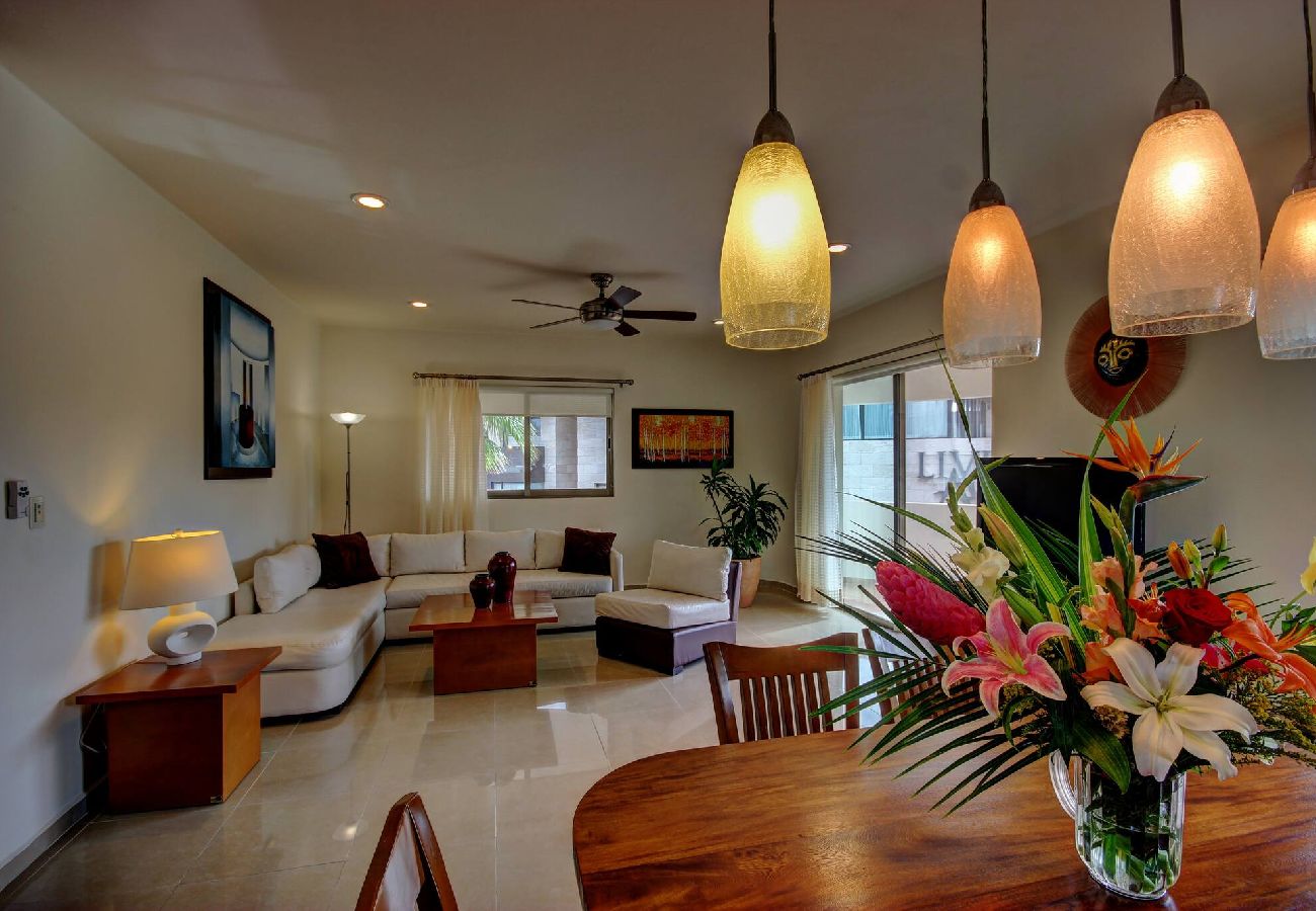 Departamento en Playa del Carmen - P305. Palmar del Sol Penthouse 2Rec Vista 5ta Ave.
