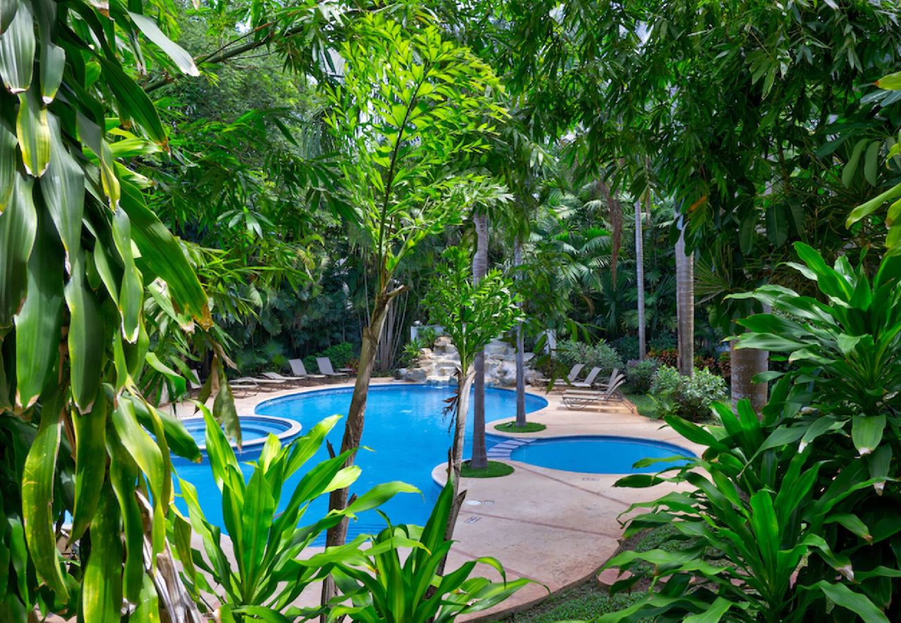 Departamento en Playa del Carmen - P103. Palmar del Sol 2Rec Vista Jardin.
