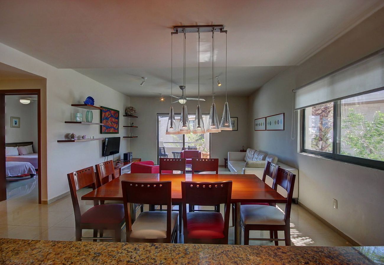 Departamento en Playa del Carmen - P301. Palmar del Sol Penthouse 3Rec Vista Calle.