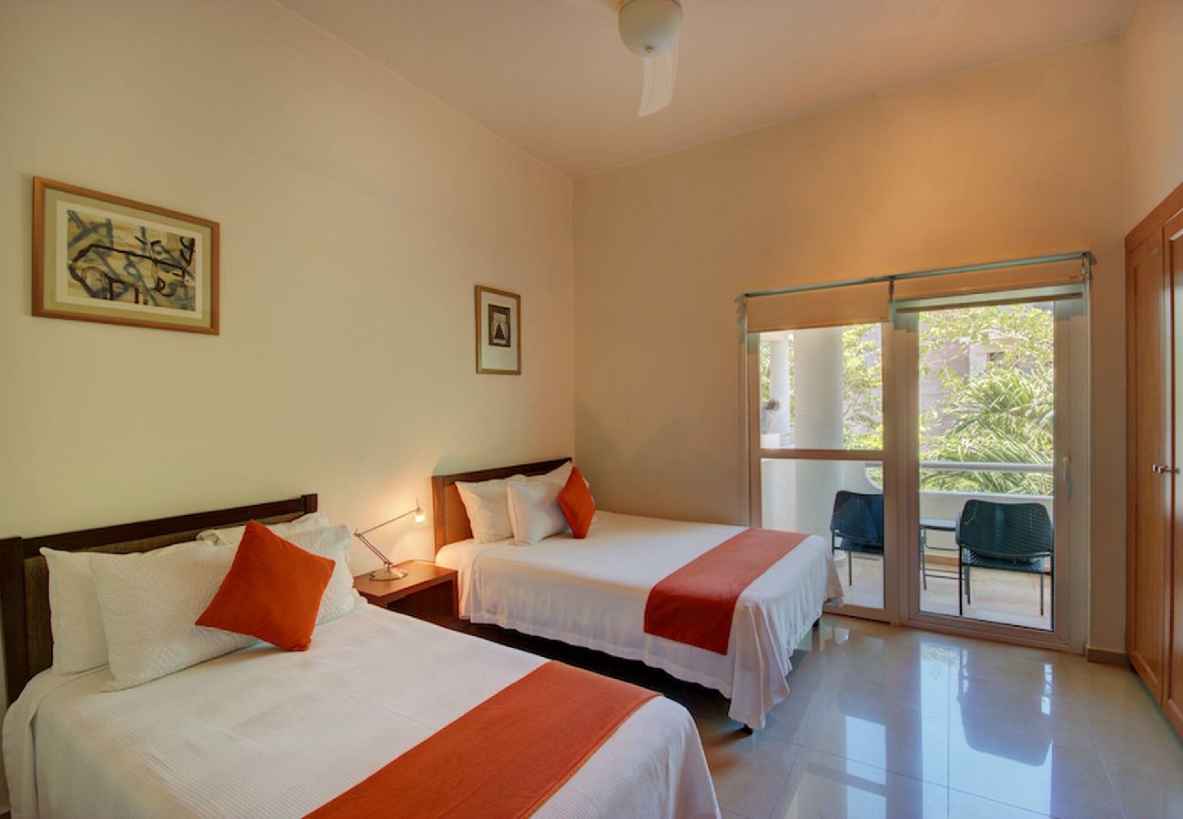 Departamento en Playa del Carmen - P301. Palmar del Sol Penthouse 3Rec Vista Calle.