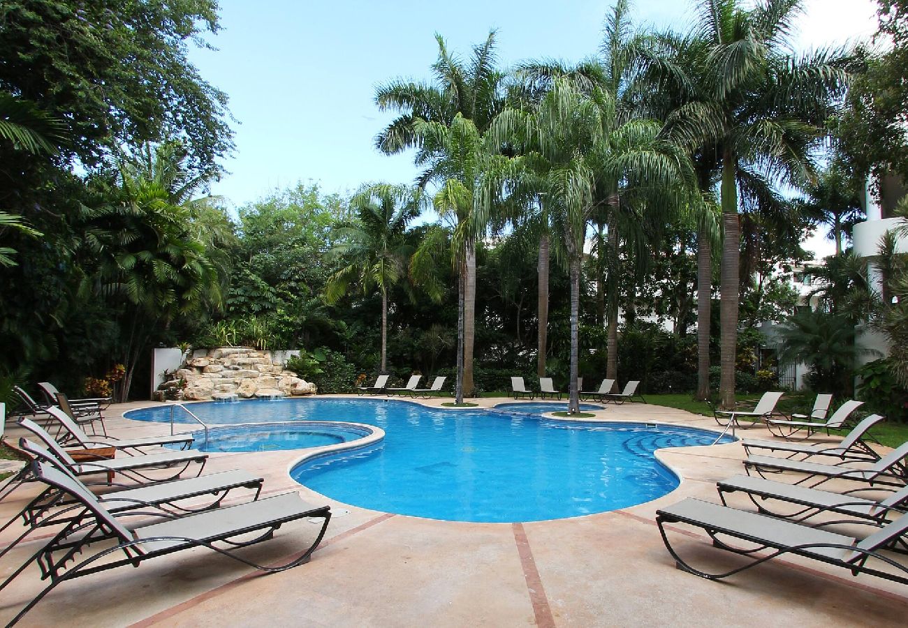 Departamento en Playa del Carmen - P301. Palmar del Sol Penthouse 3Rec Vista Calle.
