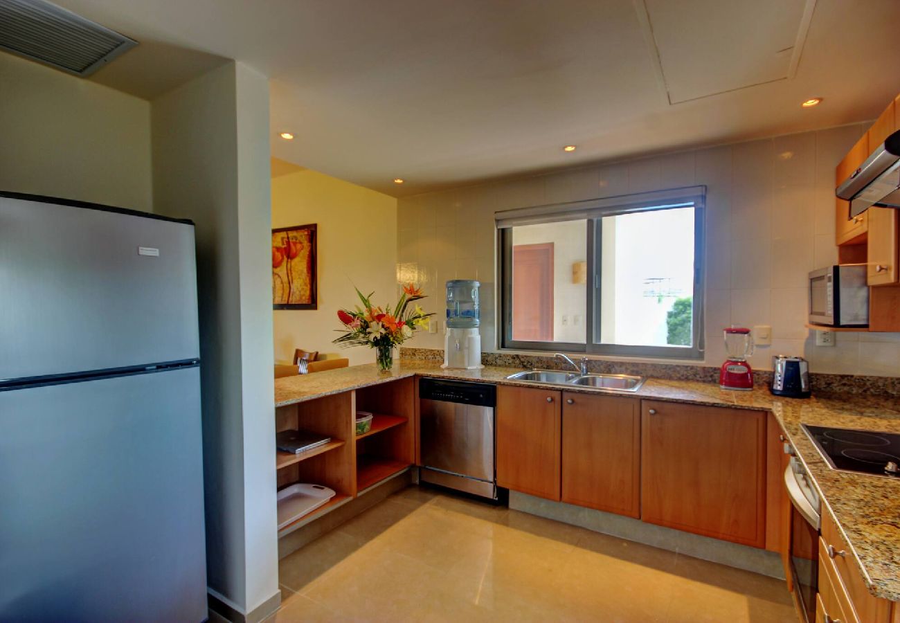 Departamento en Playa del Carmen - P303. Palmar del Sol Penthouse 2Rec Vista jardin.