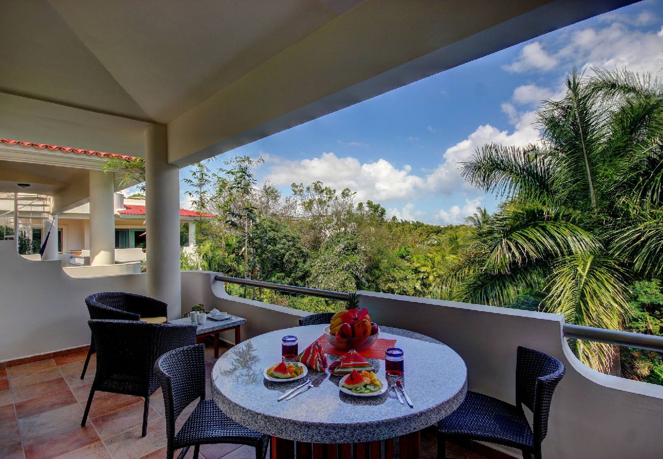 Departamento en Playa del Carmen - P303. Palmar del Sol Penthouse 2Rec Vista jardin.