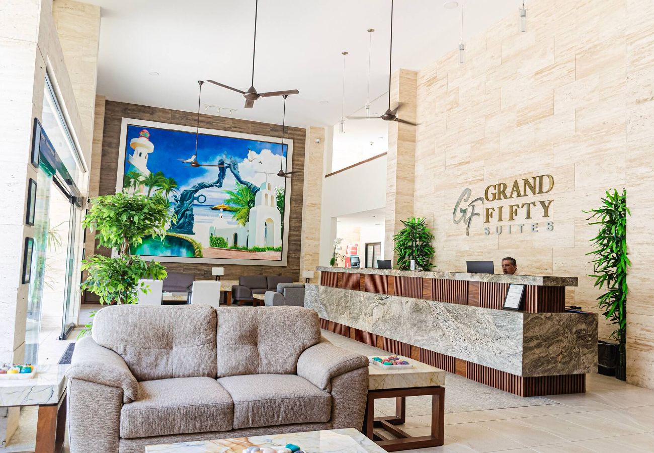 Estudio en Playa del Carmen - GR50. Studio Grand Fifty Suites.
