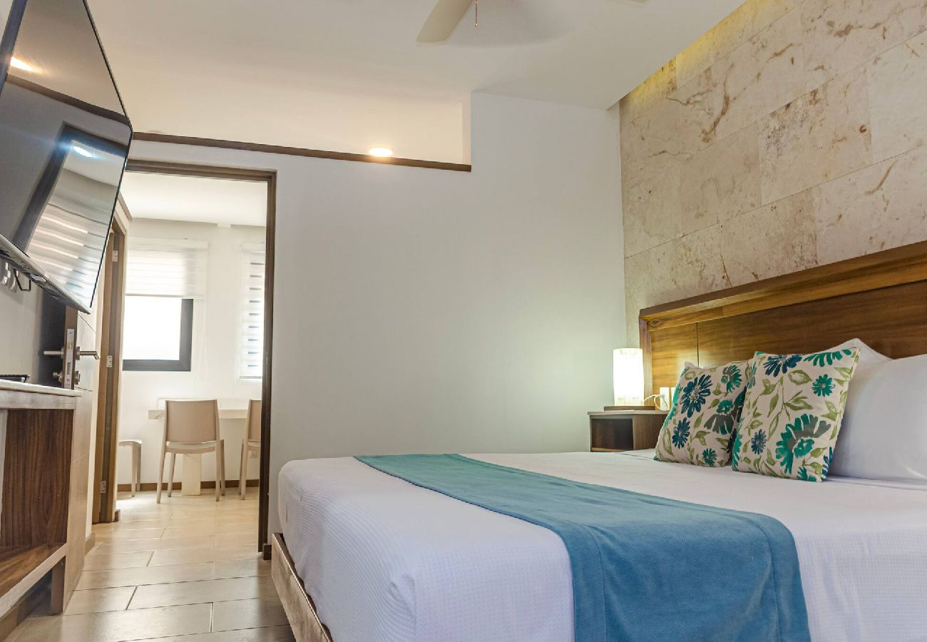 Estudio en Playa del Carmen - GR50. Studio Grand Fifty Suites.