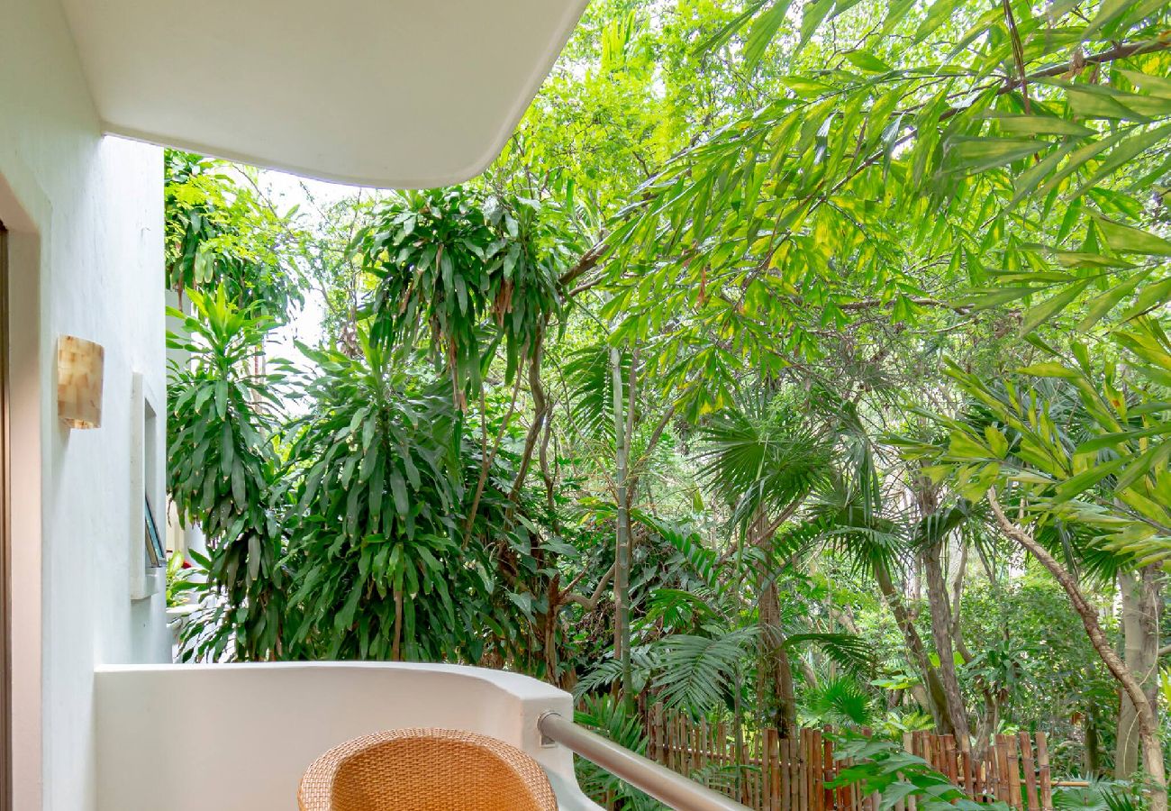Renta por habitaciones en Playa del Carmen - R106. Standard Room 2 Camas.