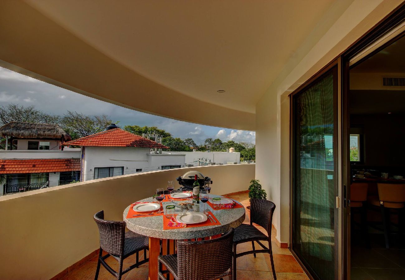 Apartment in Playa del Carmen - P305. Palmar del Sol Penthouse 2Rec Vista 5ta Ave.
