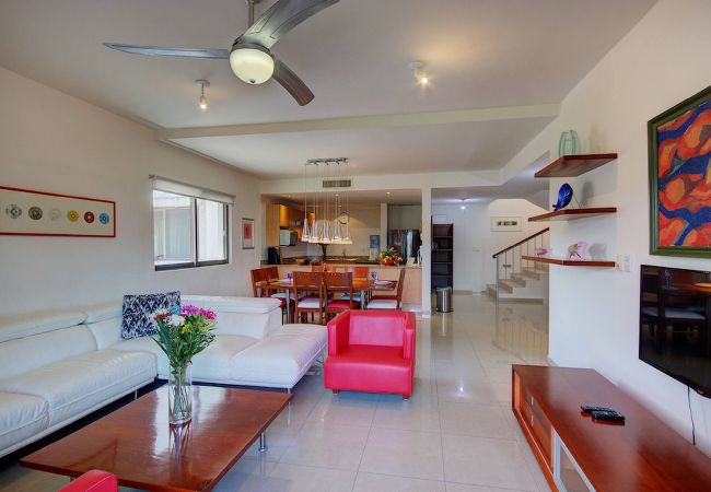 Apartment in Playa del Carmen - P301. Palmar del Sol Penthouse 3Rec Vista Calle.
