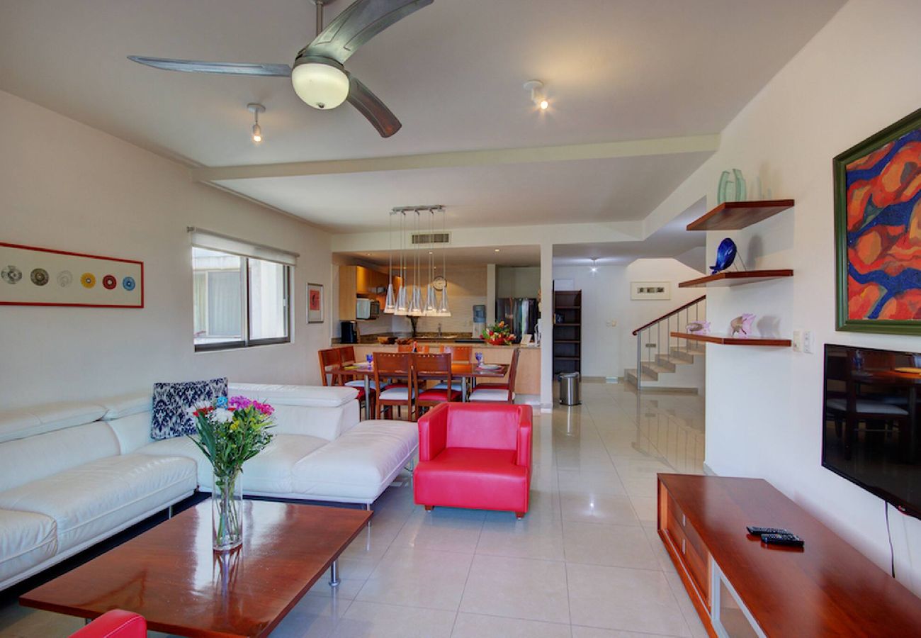 Apartment in Playa del Carmen - P301. Palmar del Sol Penthouse 3Rec Vista Calle.