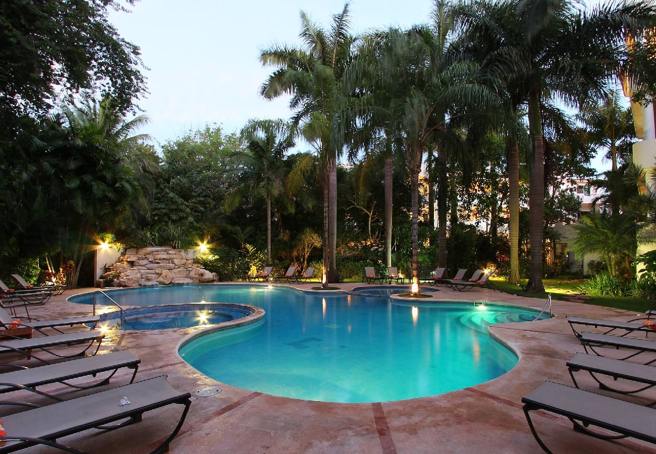 Apartment in Playa del Carmen - P301. Palmar del Sol Penthouse 3Rec Vista Calle.