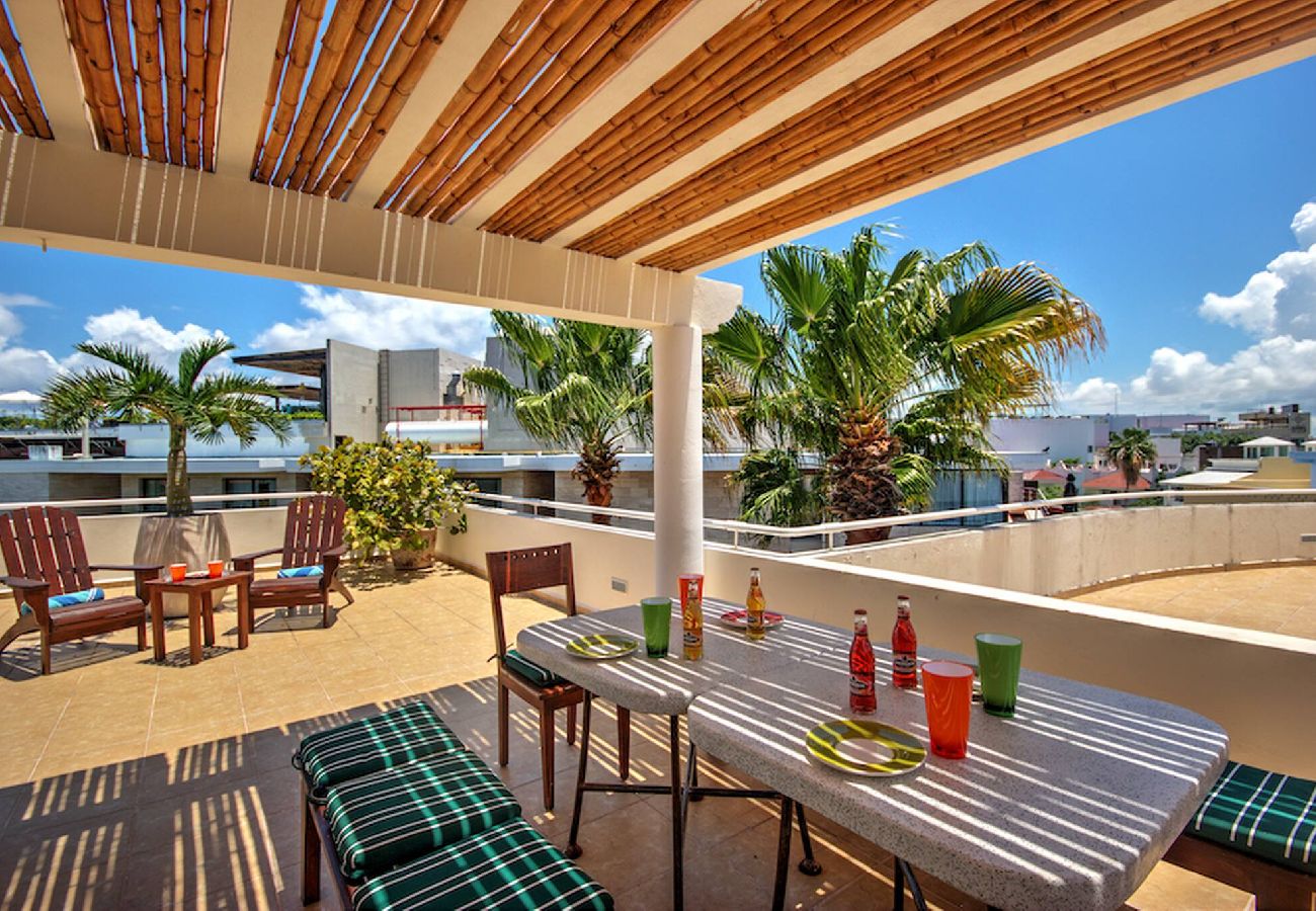 Apartment in Playa del Carmen - P301. Palmar del Sol Penthouse 3Rec Vista Calle.