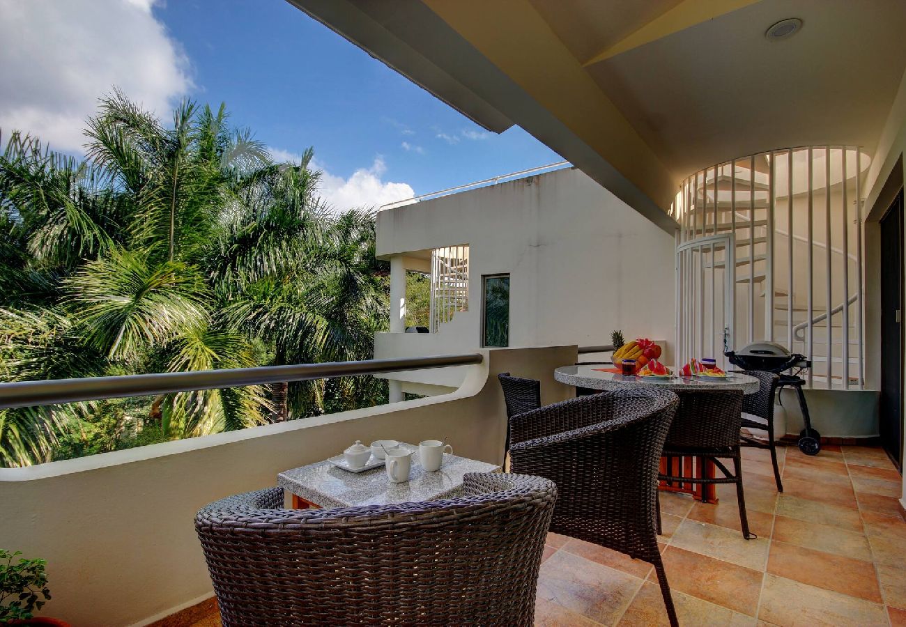 Apartment in Playa del Carmen - P303. Palmar del Sol Penthouse 2Rec Vista jardin.