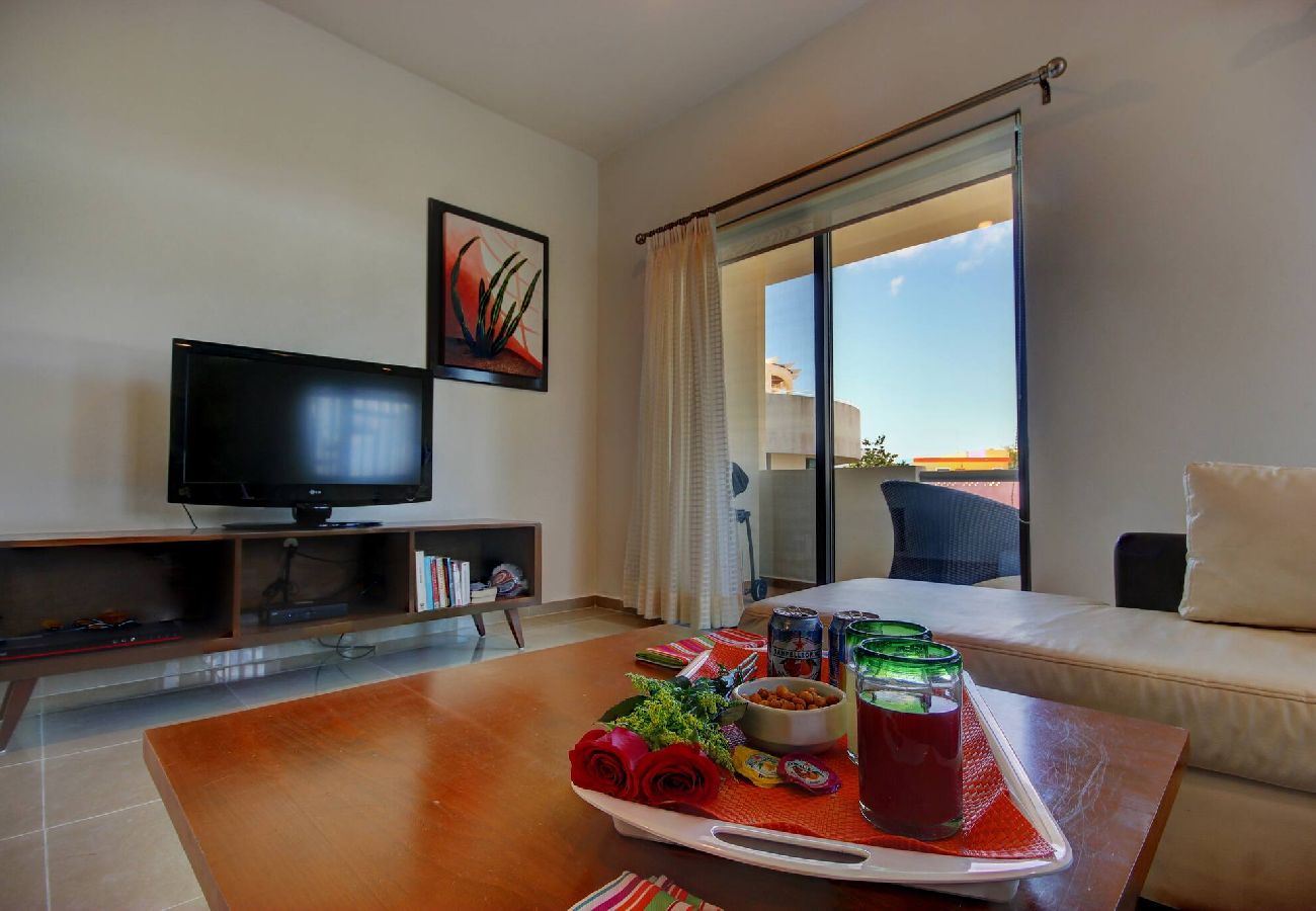 Apartment in Playa del Carmen - P307. Palmar del Sol Penthouse 2Rec Vista 5ta Ave.