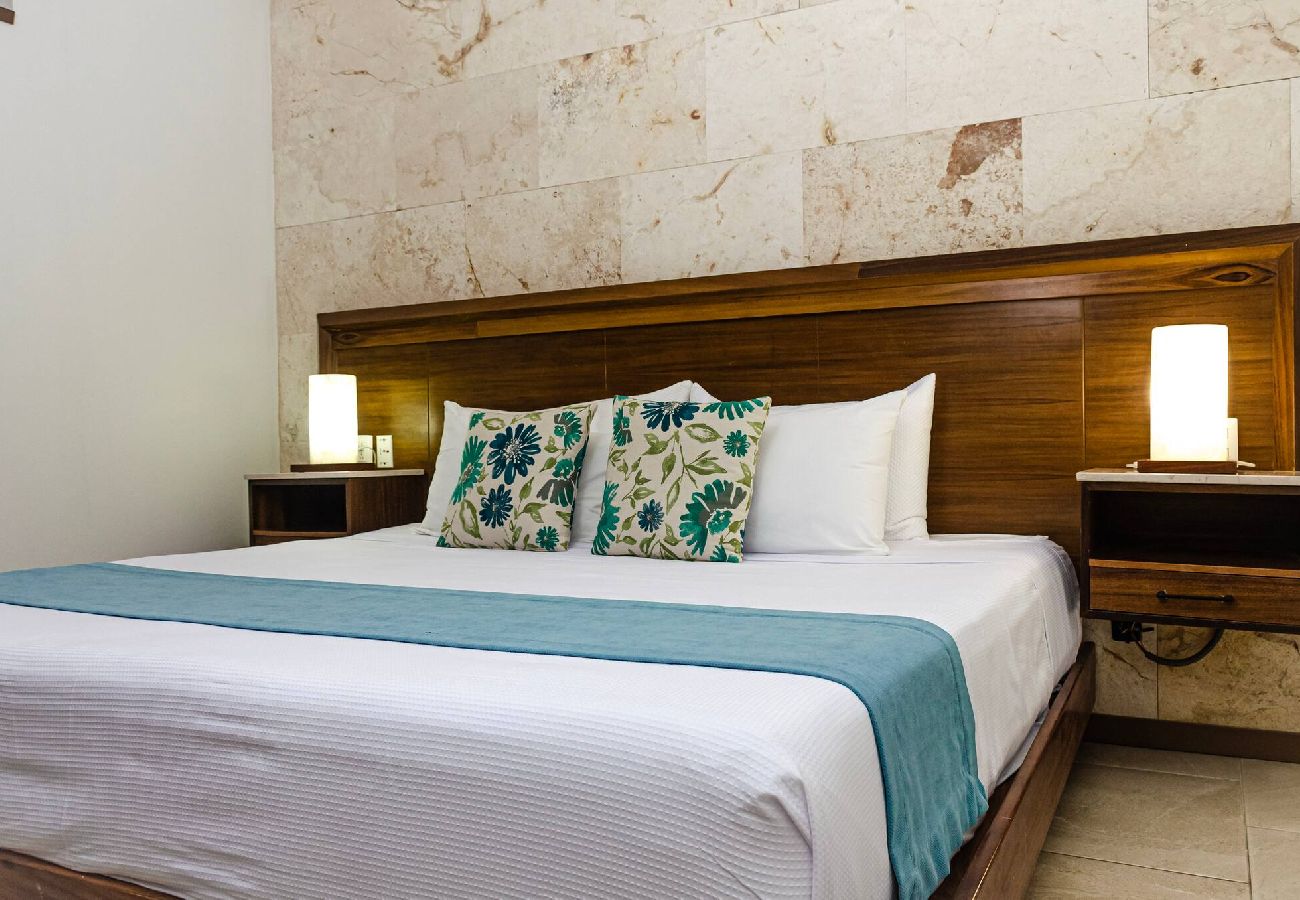 Studio in Playa del Carmen - GR50. Studio Grand Fifty Suites.