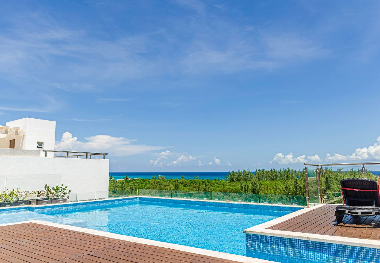 Studio in Playa del Carmen - GR50. Studio Grand Fifty Suites.
