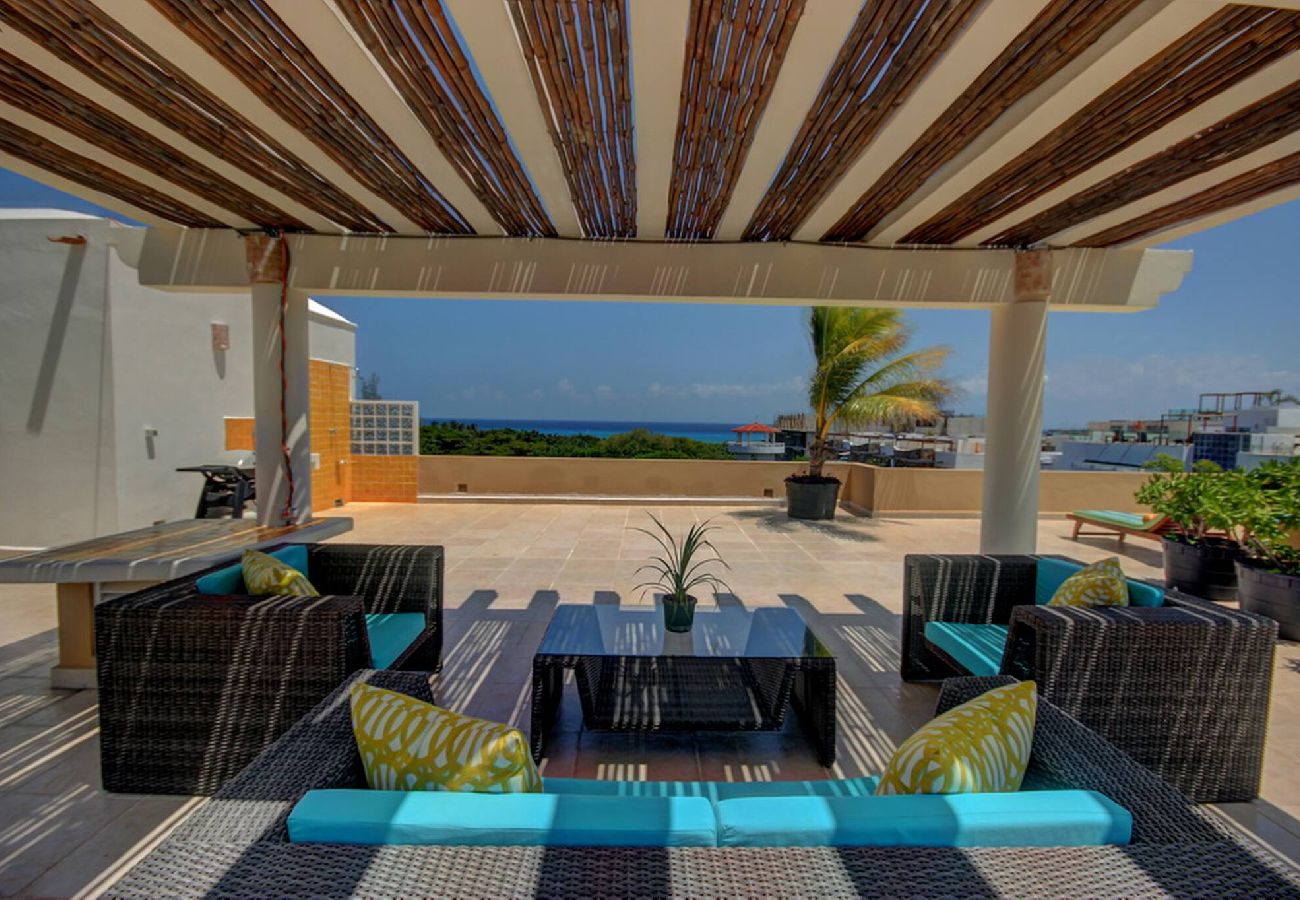 Condohotel in Playa del Carmen - R102. Riviera Maya Suites 2Rec Vista Jardin.