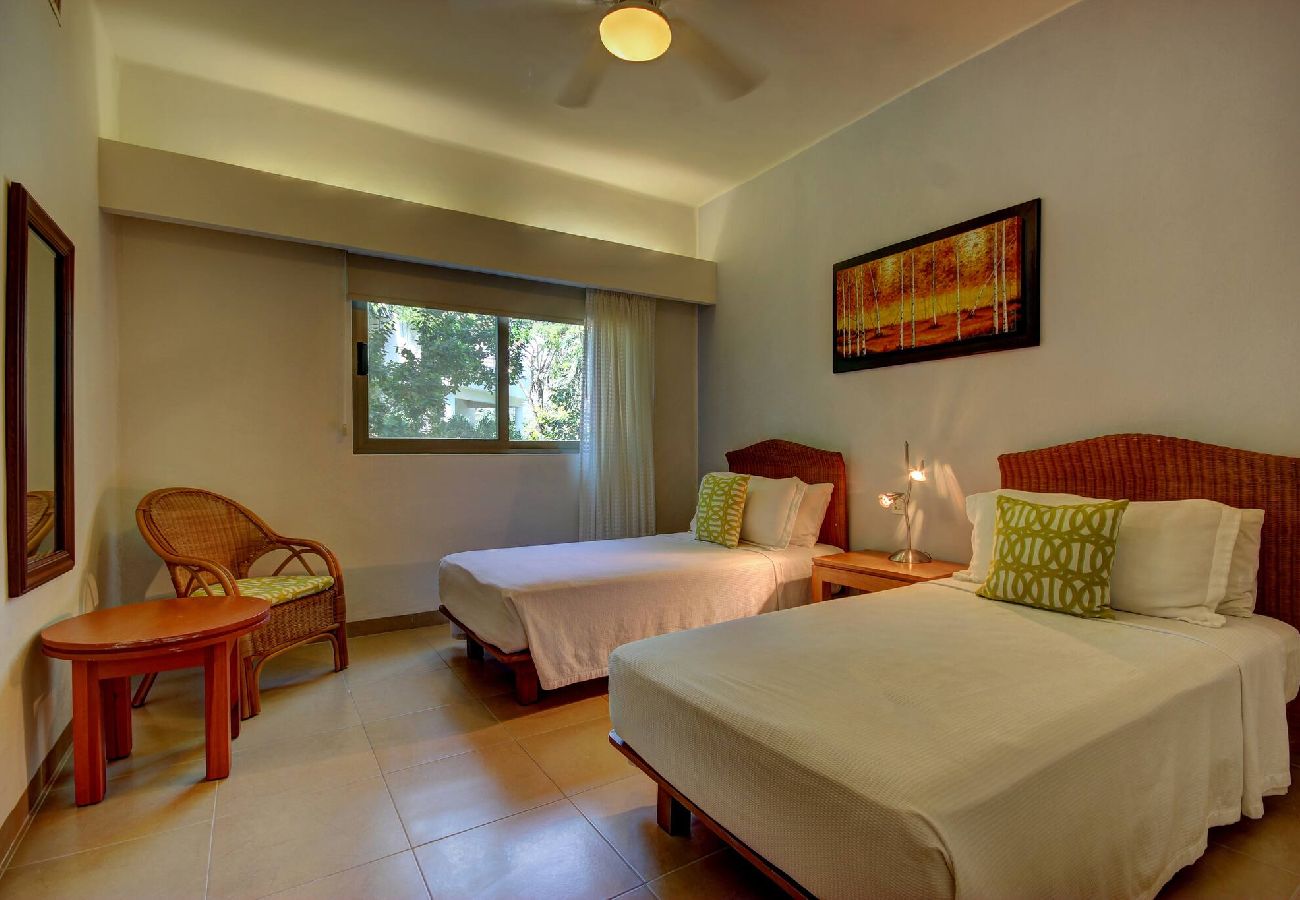 Apartment in Playa del Carmen - R301. Riviera Maya Suites 3Rec Vista Jardin.