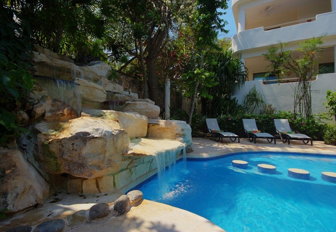 Bungalow in Playa del Carmen - GS128. Garden Suite King 