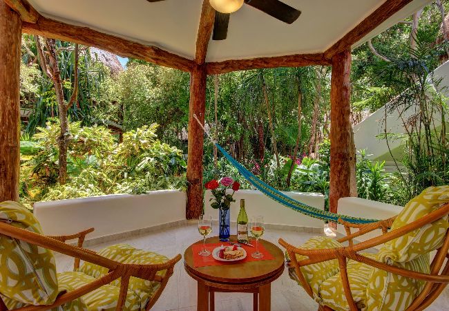 Bungalow in Playa del Carmen - GS129. Garden Suite Doble 